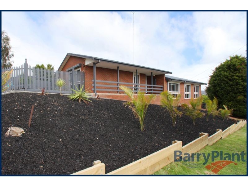49 Ormonde Road, Ferntree Gully VIC 3156