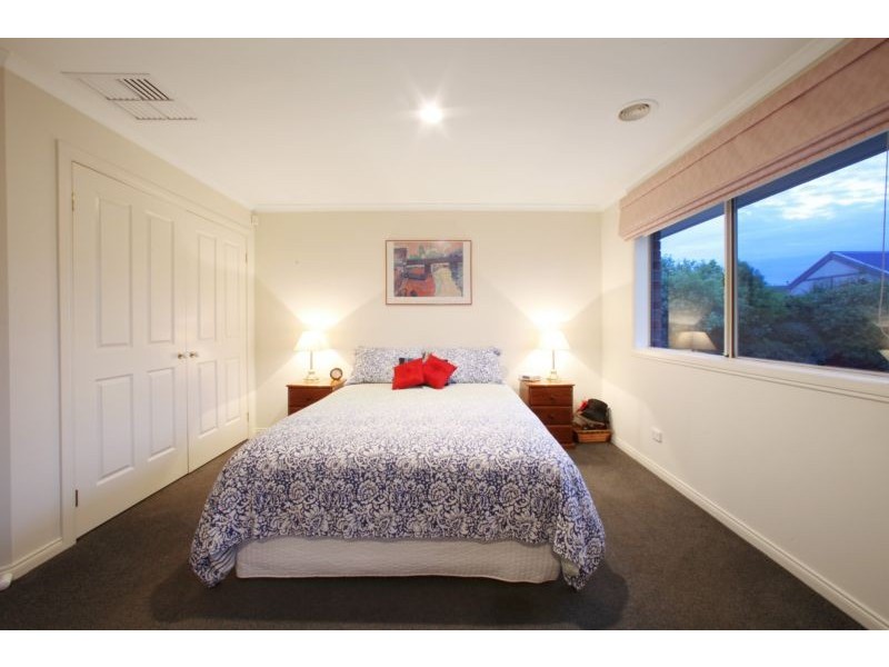 25 Ellendale Street, Rowville VIC 3178