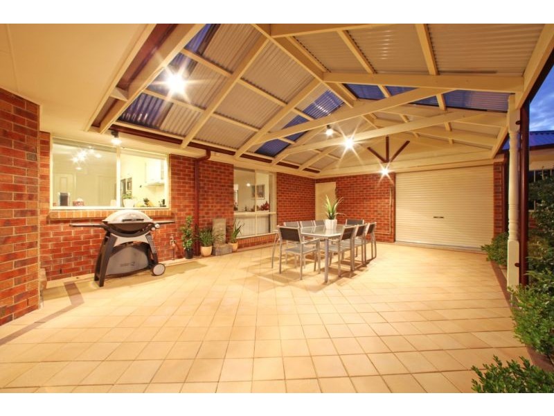 25 Ellendale Street, Rowville VIC 3178