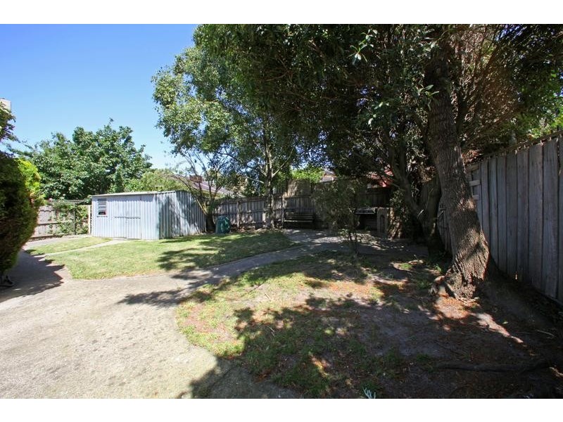 22 Woodside Drive, Rowville VIC 3178