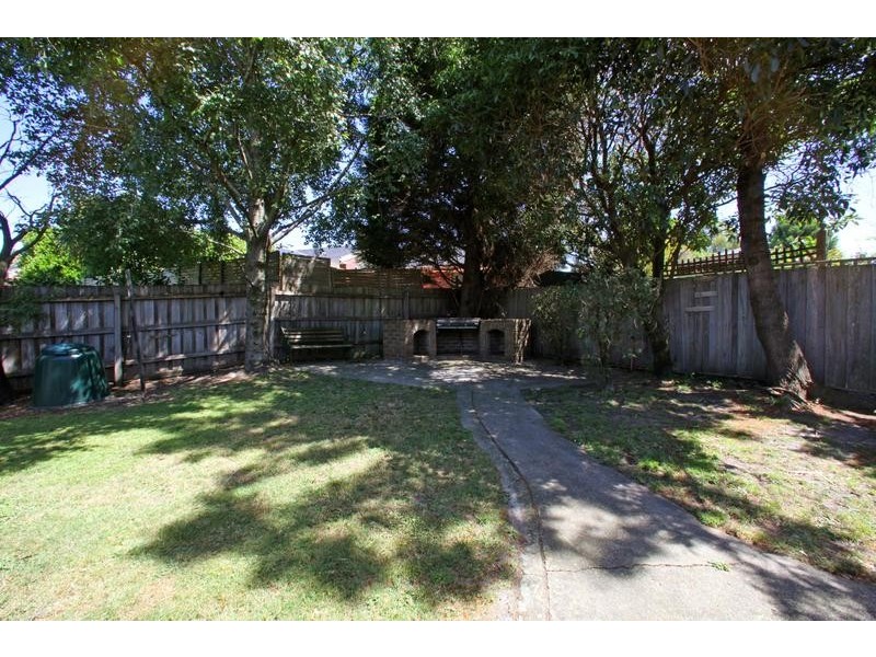 22 Woodside Drive, Rowville VIC 3178