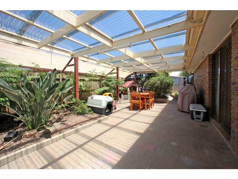 2 Humphreys Way, Rowville VIC 3178