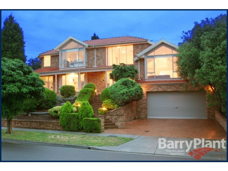 14 George Knox Drive, Rowville VIC 3178