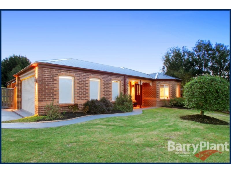 2 The Strand, Lysterfield VIC 3156