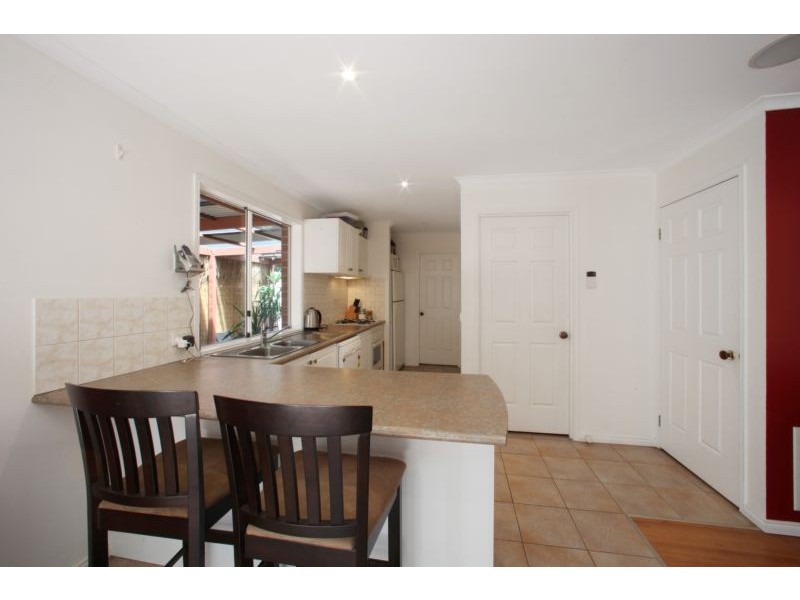 2/24-26 Napoleon Road, Ferntree Gully VIC 3156