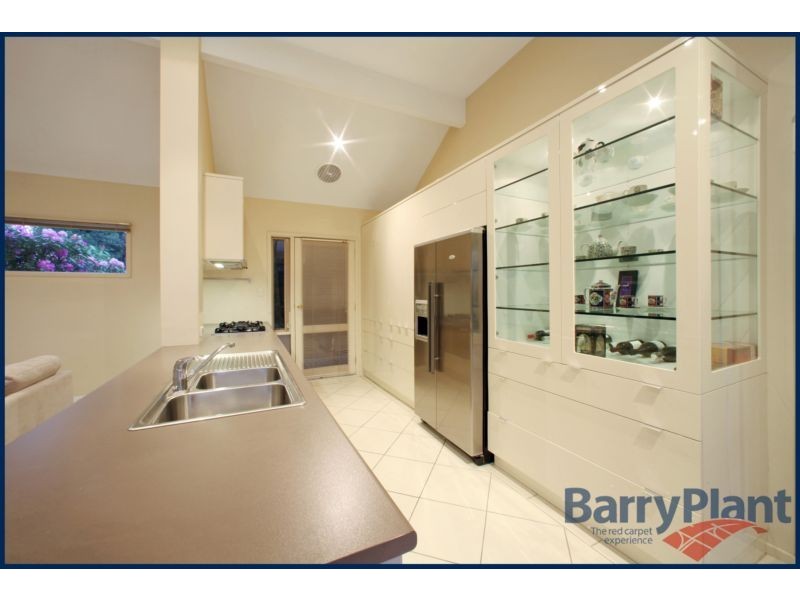 55 Clondara Drive, Rowville VIC 3178