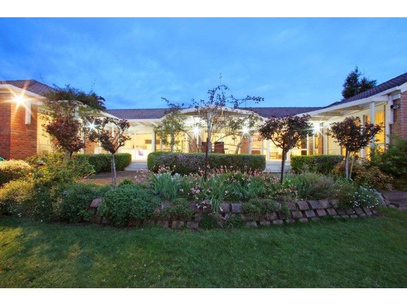 55 Clondara Drive, Rowville VIC 3178