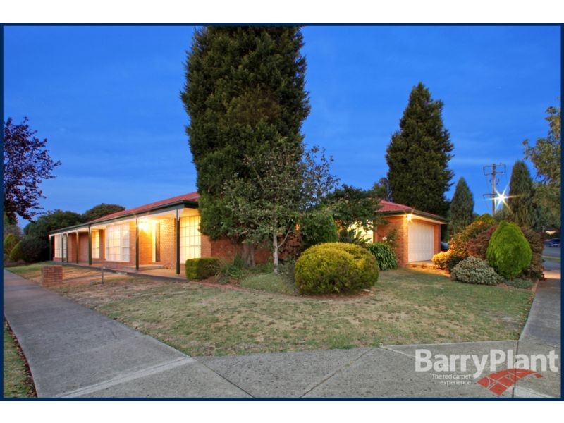 6 Waradgery Drive, Rowville VIC 3178
