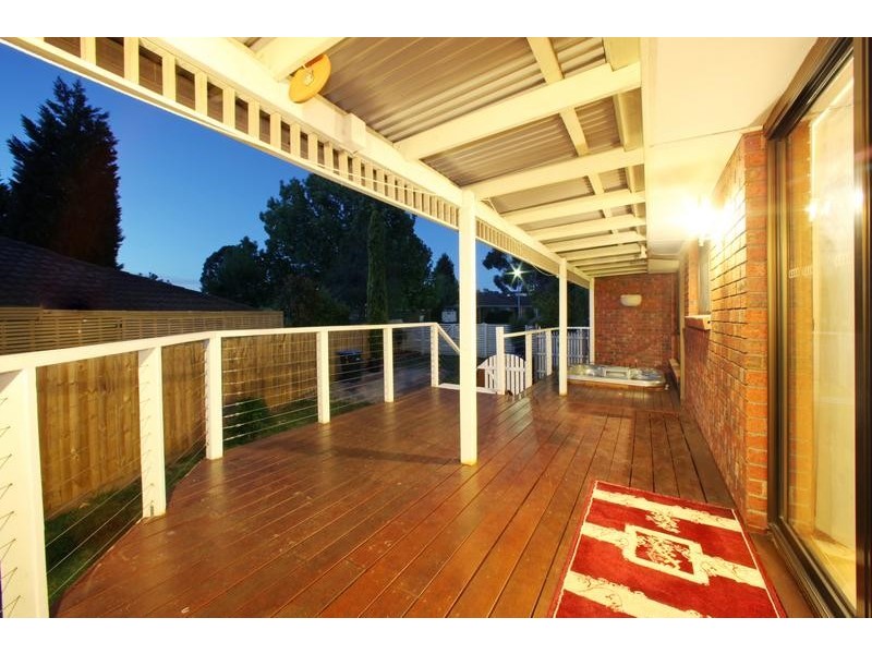 11 Bickerton Court, Rowville VIC 3178