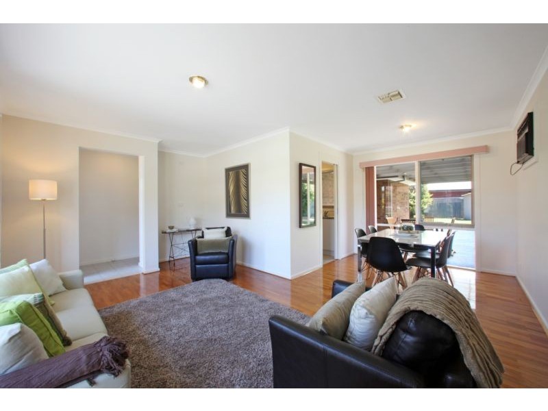 57 Allora Avenue, Ferntree Gully VIC 3156