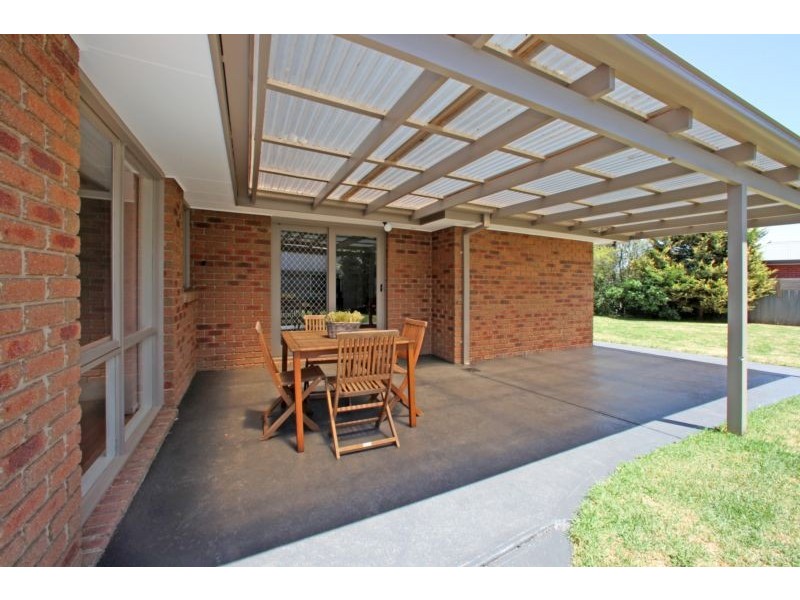 57 Allora Avenue, Ferntree Gully VIC 3156