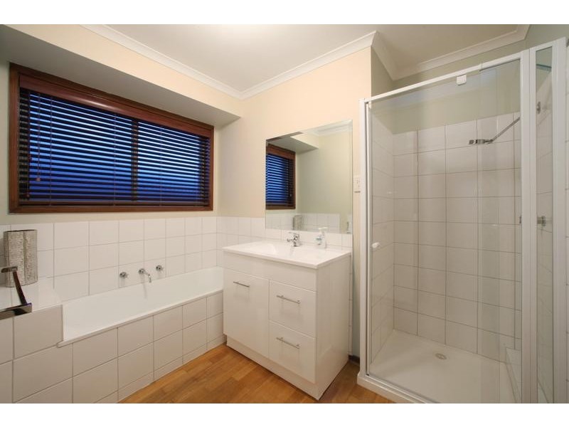 172 Taylors Lane, Rowville VIC 3178