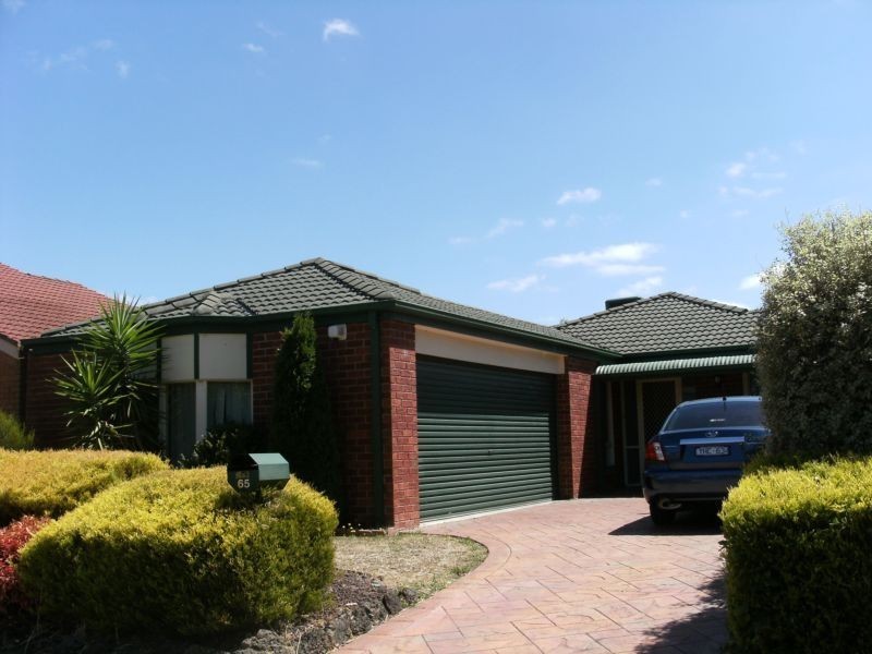 65 Clauscen Drive, Rowville VIC 3178