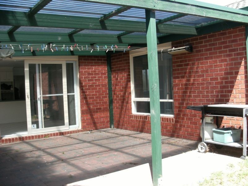 65 Clauscen Drive, Rowville VIC 3178