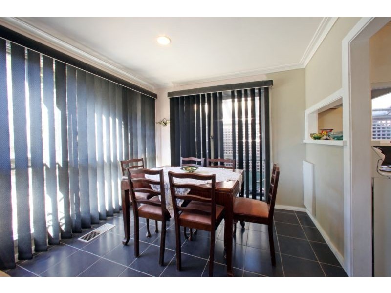 32 Deschamp Crescent, Rowville VIC 3178