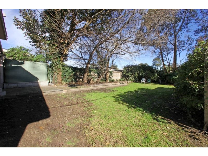 32 Deschamp Crescent, Rowville VIC 3178