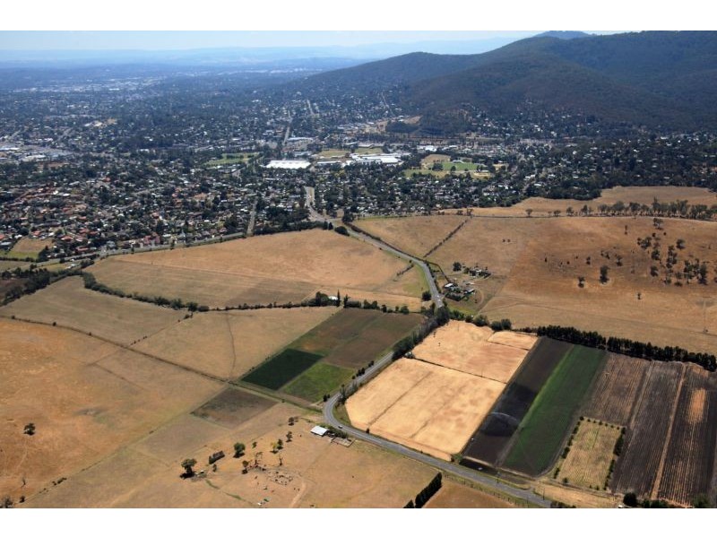 205 Lysterfield Road, Lysterfield VIC 3156