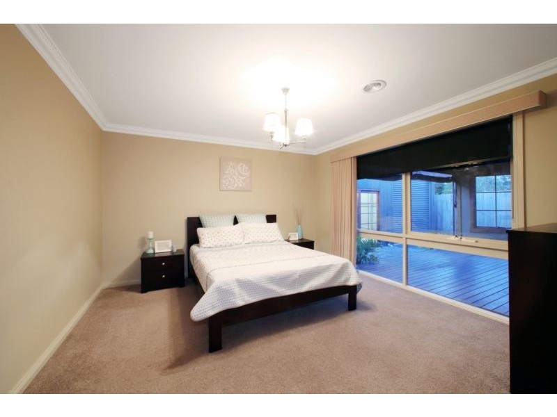 150 Murrindal Drive, Rowville VIC 3178