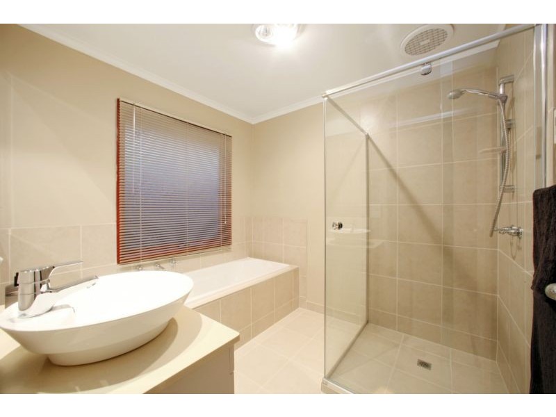 150 Murrindal Drive, Rowville VIC 3178