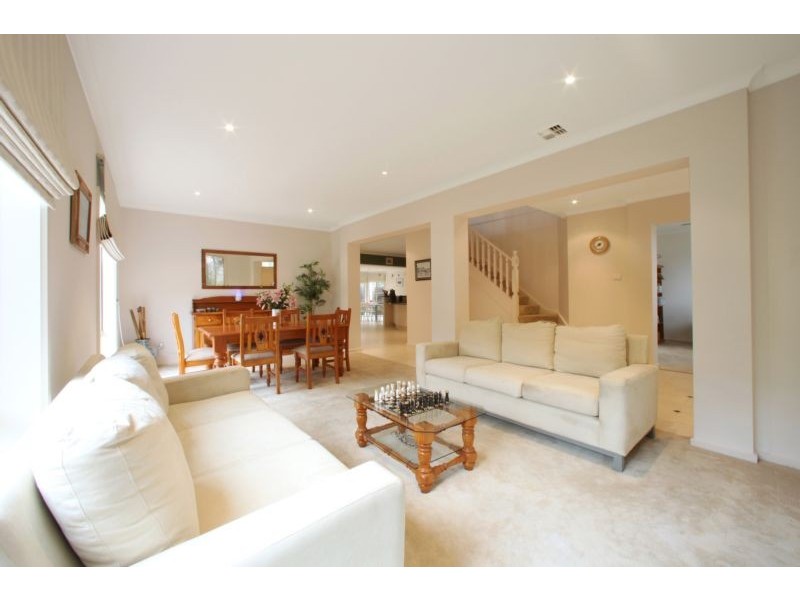 40 Whitecliffe Drive, Rowville VIC 3178