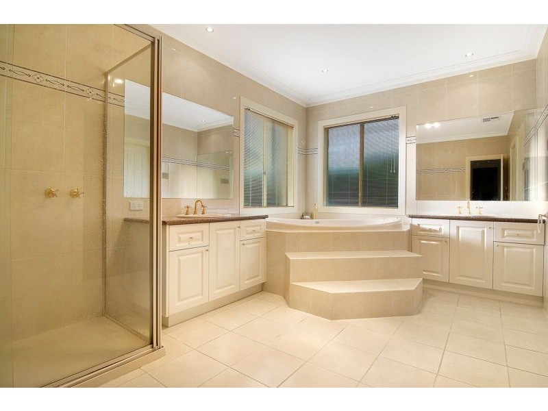 9C Oaks Court, Lysterfield South VIC 3156