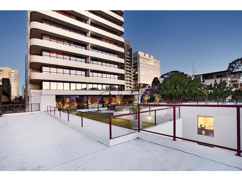 92/29 Queens Road, Melbourne VIC 3004