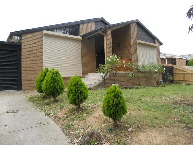 72 Dandelion Drive, Rowville VIC 3178