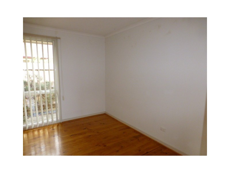 1/221 Dandelion Drive, Rowville VIC 3178