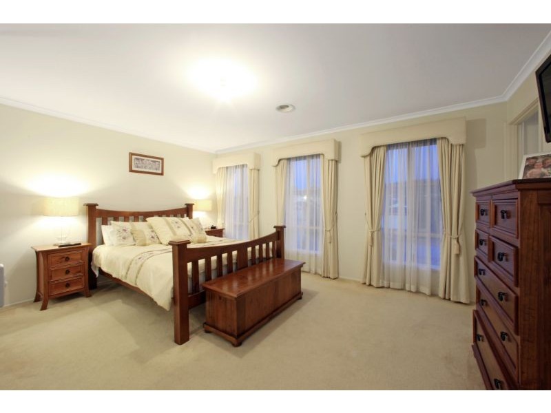 25 Pickworth Crescent, Rowville VIC 3178