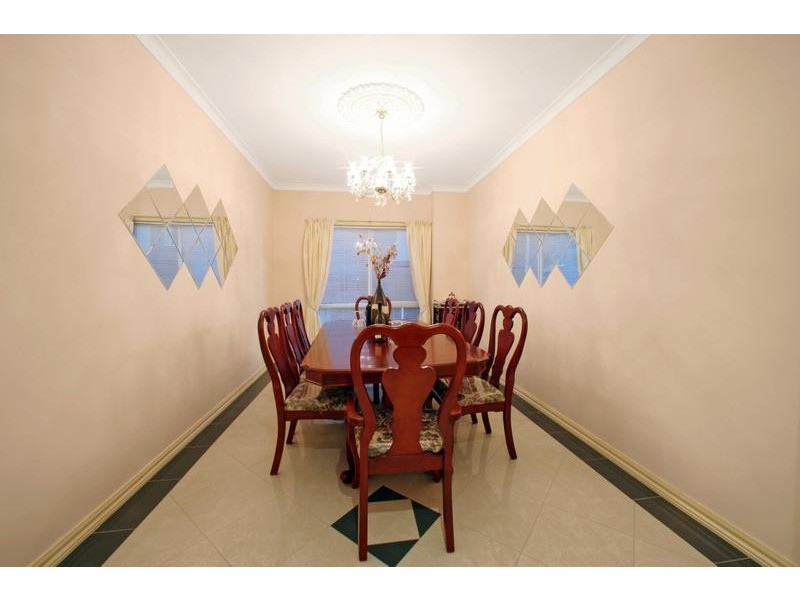 51 Golding Avenue, Rowville VIC 3178