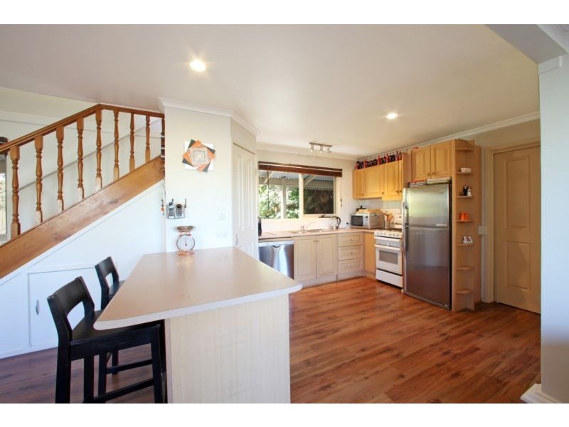 58 Allora Avenue, Ferntree Gully VIC 3156