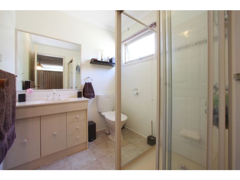 58 Allora Avenue, Ferntree Gully VIC 3156