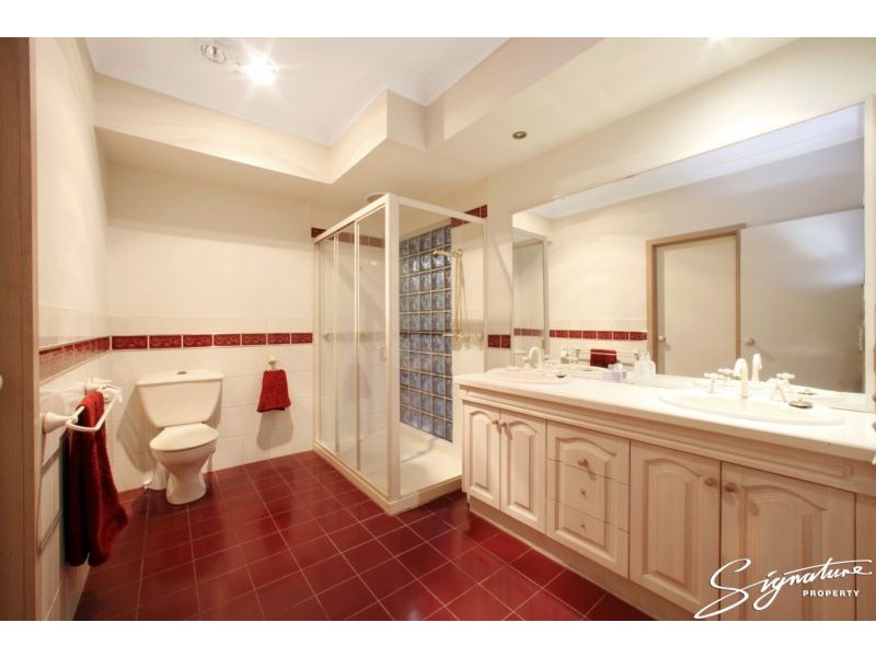 12 Palm Court, Lysterfield VIC 3156