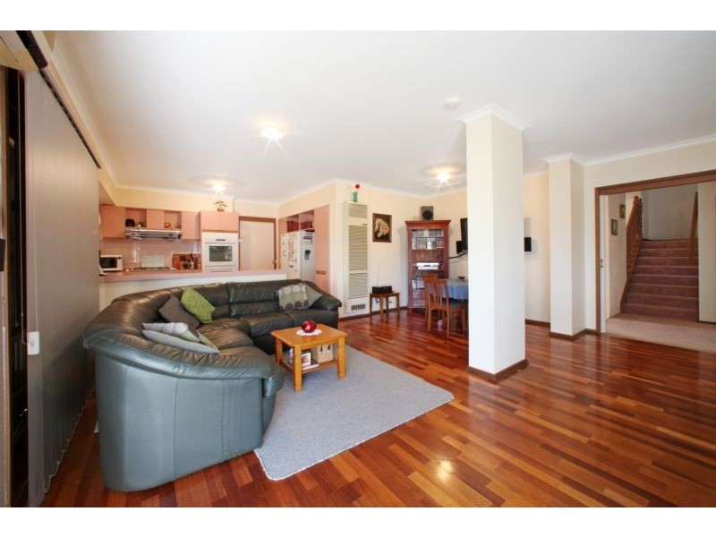 46 Mantung Crescent, Rowville VIC 3178