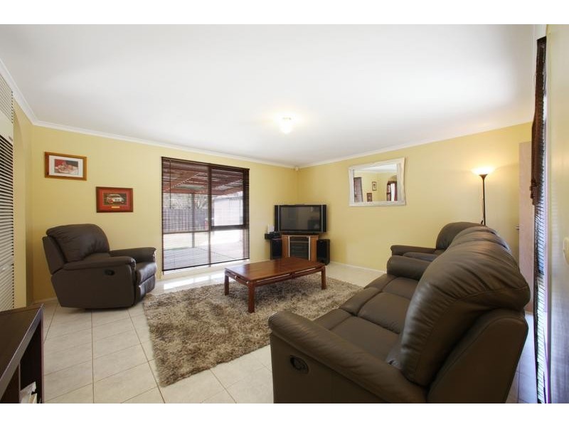 11 Montrose Court, Endeavour Hills VIC 3802