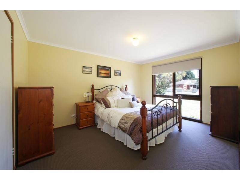 11 Montrose Court, Endeavour Hills VIC 3802