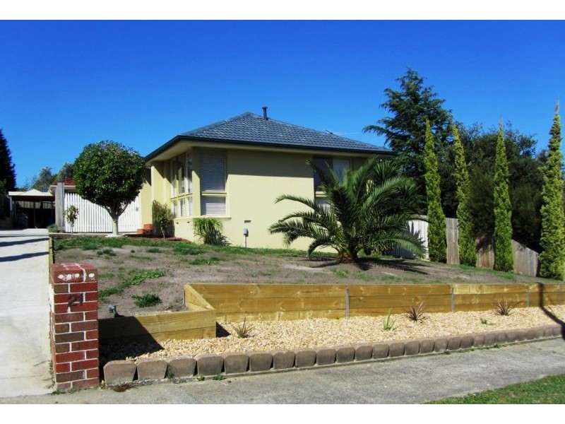 1/21 Chalcot Drive, Endeavour Hills VIC 3802
