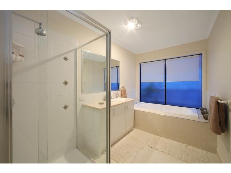 20 Banyalla Place, Rowville VIC 3178