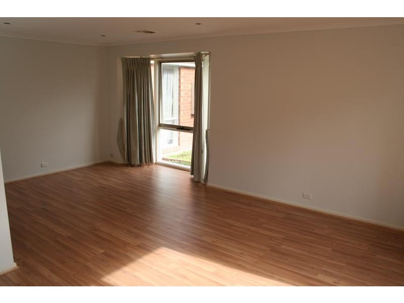 26 Laanecoorie Drive, Lysterfield VIC 3156