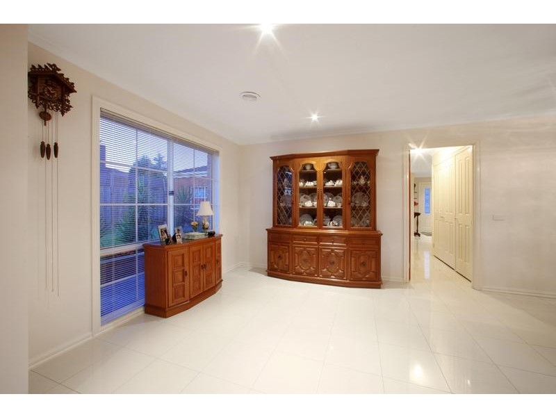 2 Don Eva Court, Rowville VIC 3178