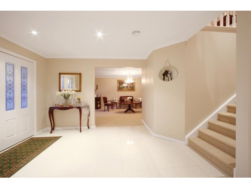 2 Don Eva Court, Rowville VIC 3178