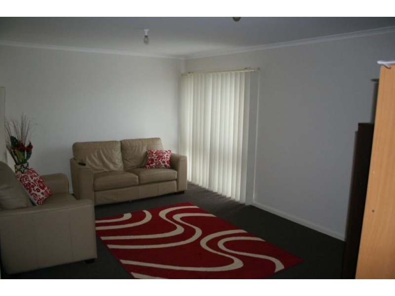 1/27 Wedge Cres, Rowville VIC 3178