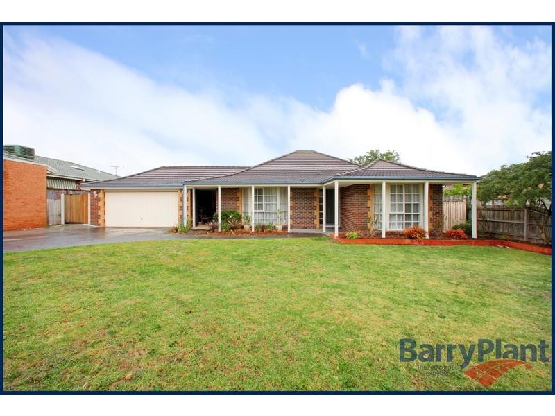 13 Bianca Court, Rowville VIC 3178