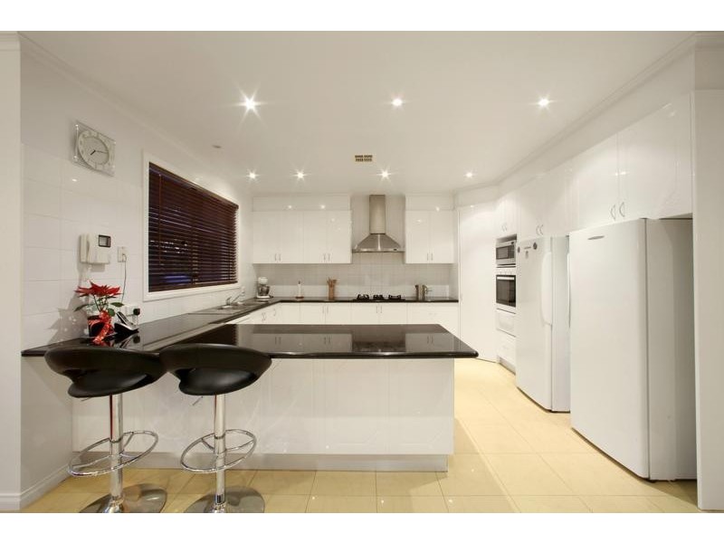 12 Bells Court, Wantirna South VIC 3152