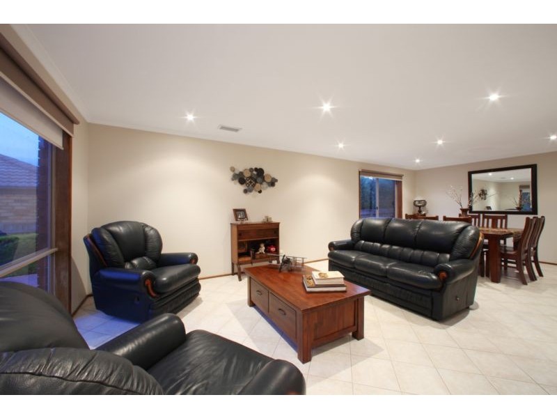 191 Murrindal Drive, Rowville VIC 3178