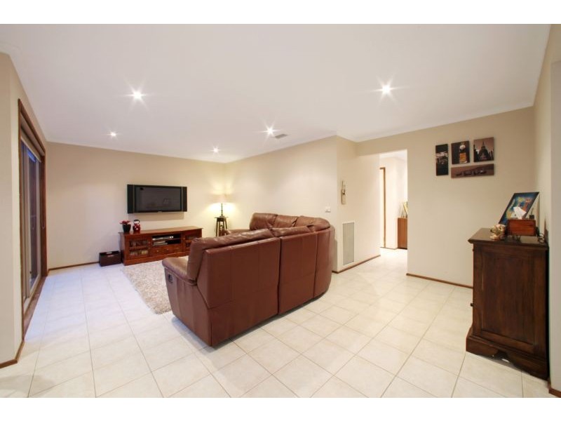 191 Murrindal Drive, Rowville VIC 3178