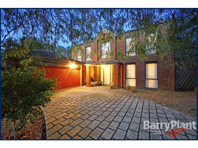 39 Halsbury Drive, Rowville VIC 3178