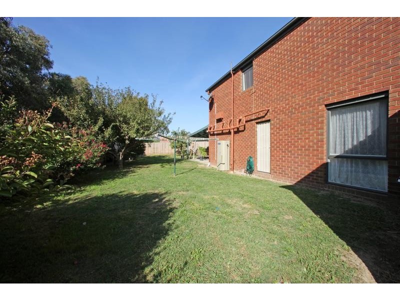 39 Halsbury Drive, Rowville VIC 3178