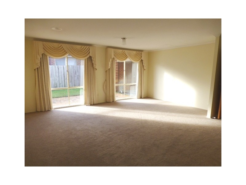 56 Quail Way, Rowville VIC 3178