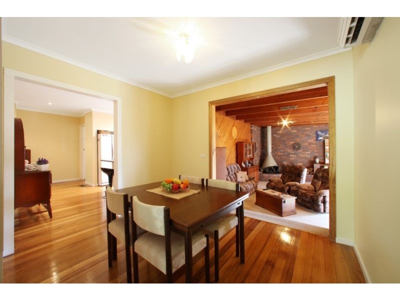 7 Village Court, Rowville VIC 3178